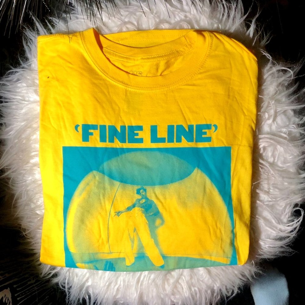 Harry Styles - Fine Line Album Tee - Women's Men's T-Shirt Size Medium